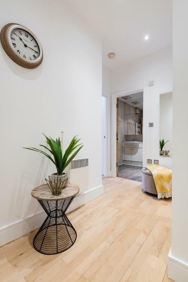 Stylish Hyde Park Apartment Londra Exterior foto