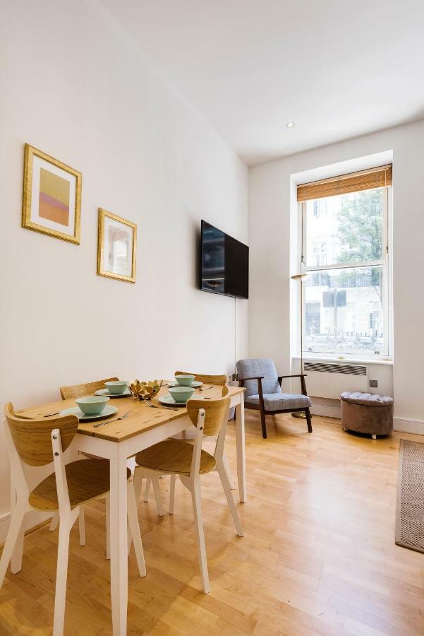 Stylish Hyde Park Apartment Londra Exterior foto