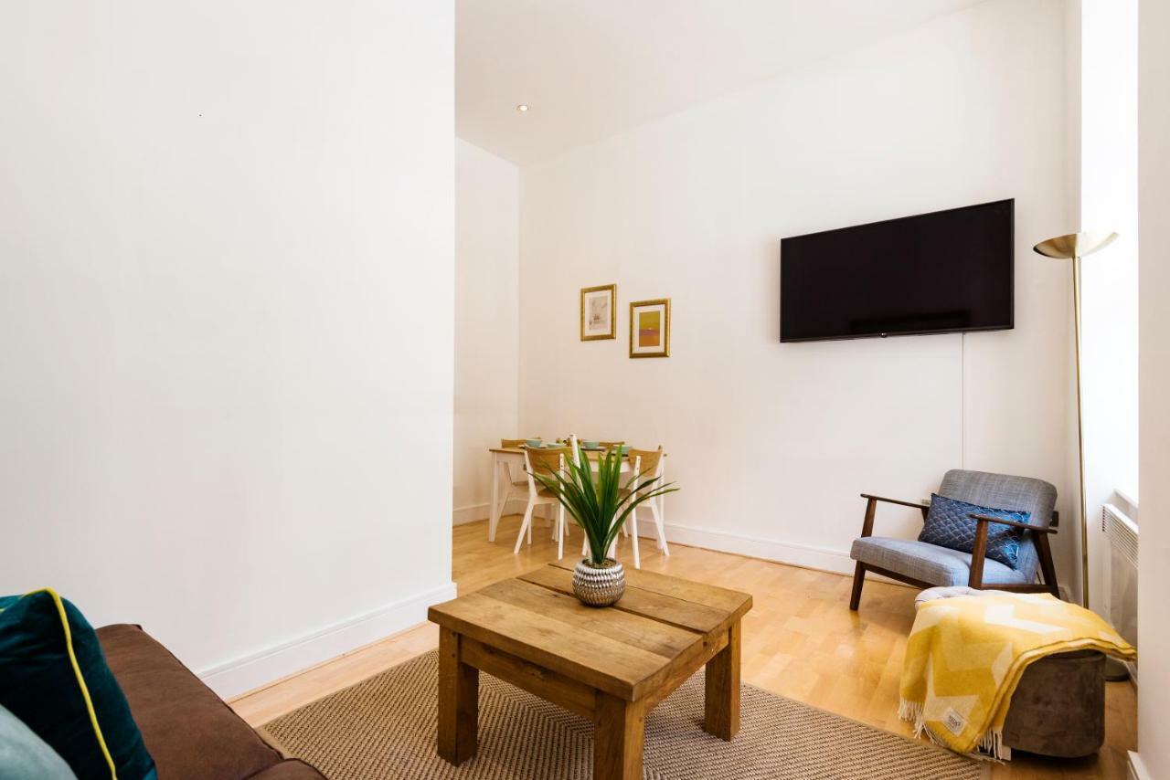 Stylish Hyde Park Apartment Londra Exterior foto